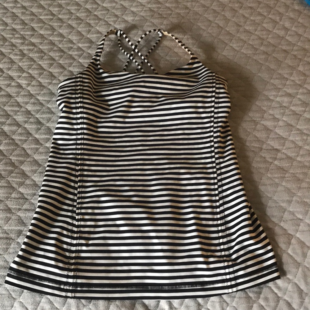 Lululemon top sz 8.